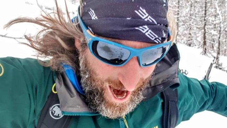 Alpinistul italian Carlo Alberto “Cala” Cimenti a murit pe 8 februarie 2021, înghițit de o avalanșă în Sestriere Foto: Twitter.com