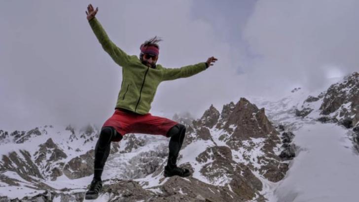 Alpinistul italian Carlo Alberto “Cala” Cimenti a murit pe 8 februarie 2021, înghițit de o avalanșă în Sestriere Foto: Twitter.com