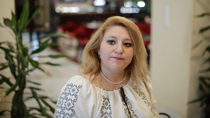 Sediul partidului senatoarei Diana Șoșoacă, Neamul Românesc, a fost spart azi dimineață