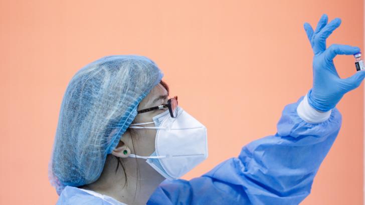 Cel mai mare transport de vaccin de la Pfizer ajunge, astăzi, în România / Foto: Inquam Photos, George Călin