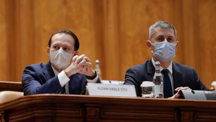 Florin Cîțu și Dan Barna / FOTO: Inquam Photos - George Călin