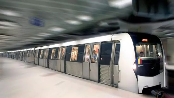 A fost reluată circulația la metrou