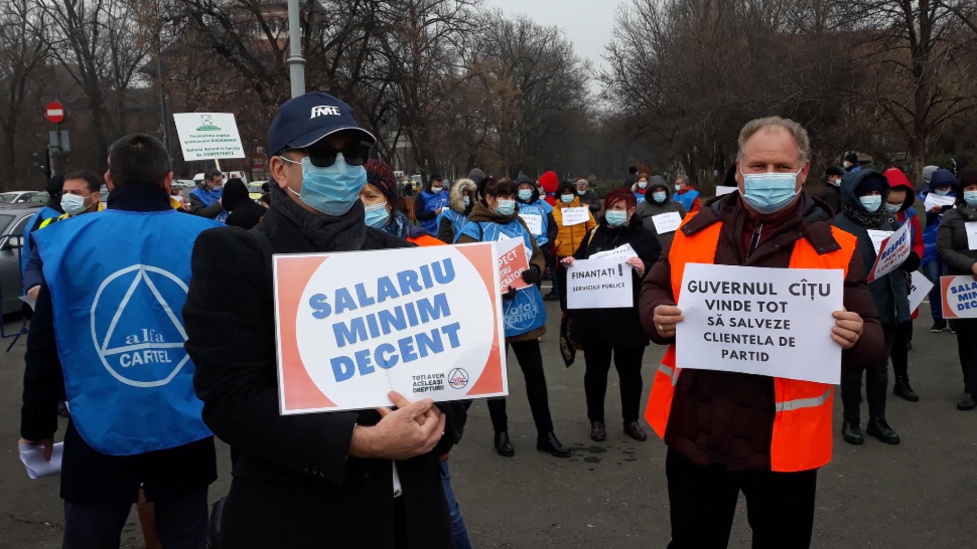 Noi proteste ale sindicaliștilor Cartel Alfa în fața Guvernului