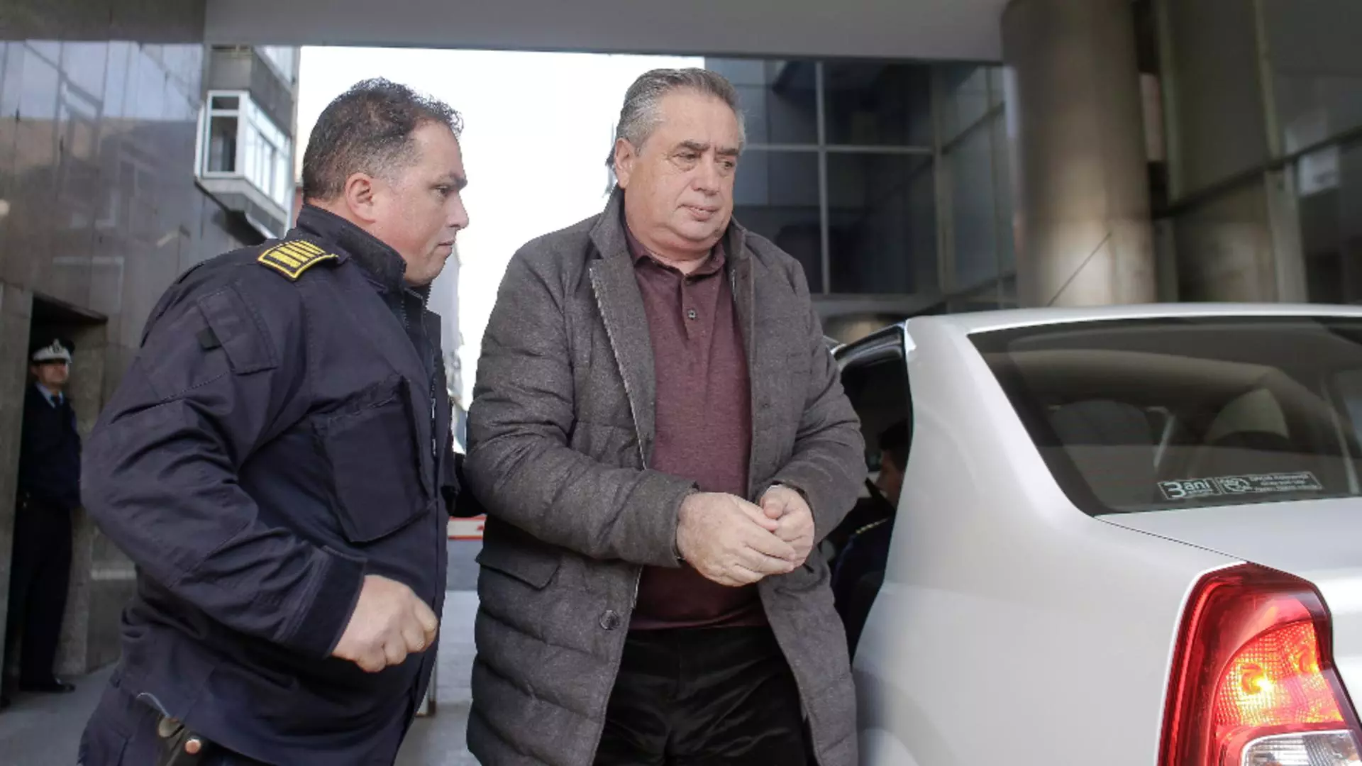 Ioan Niculae tot încearcă să iasă de după gratii. Foto/Inquam Photos/Octav Ganea
