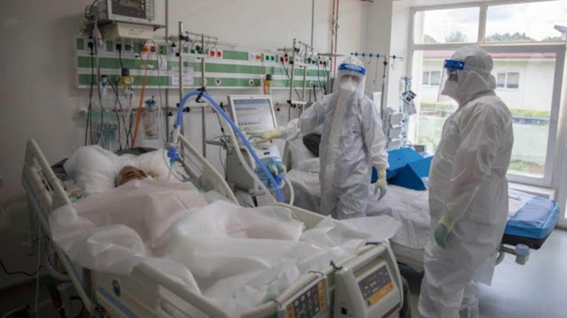 Pacienți tratați de Covid în spital