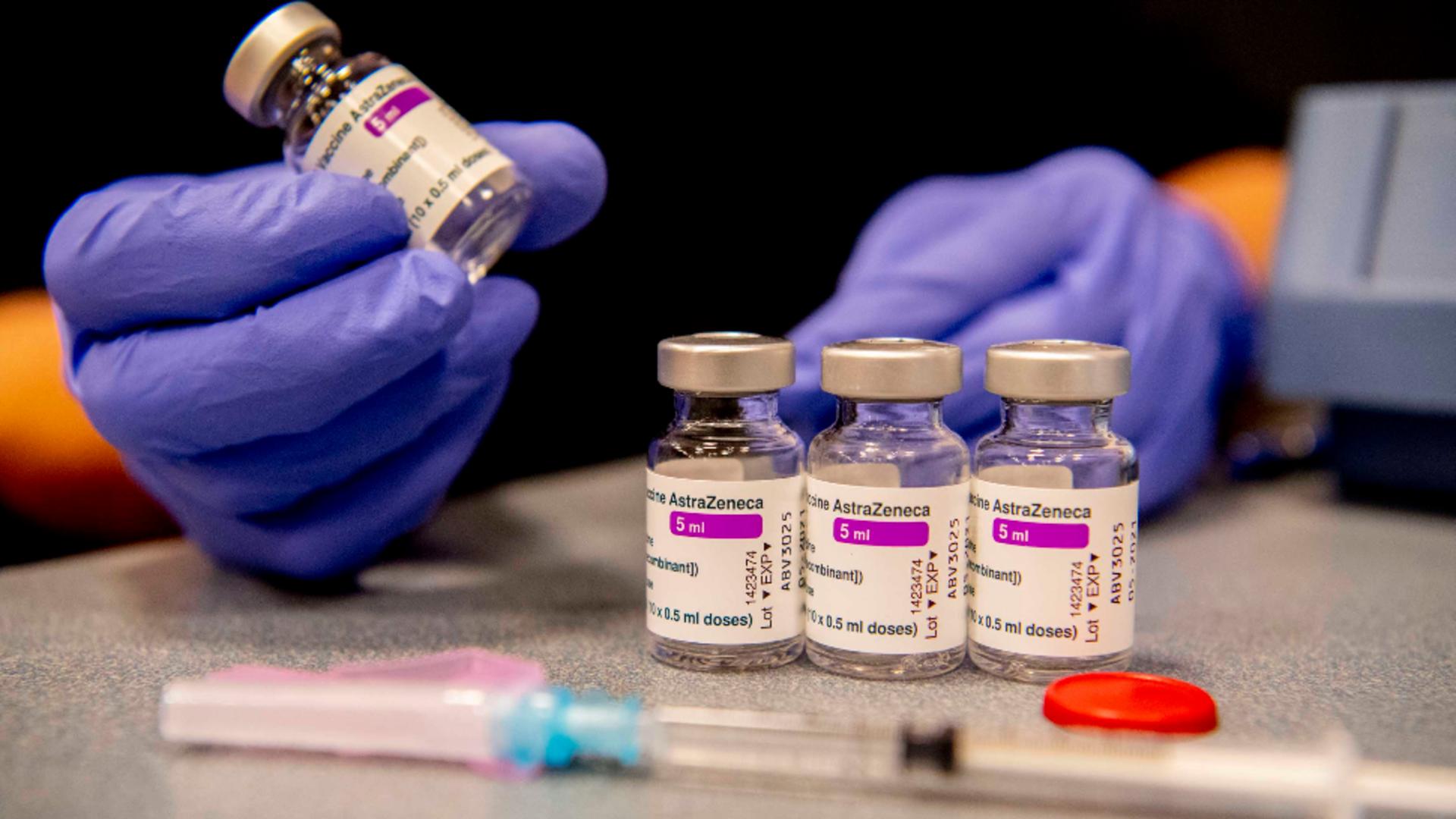 Pe platforma de vaccinare vor fi disponibile noi date / Foto: Profi Media