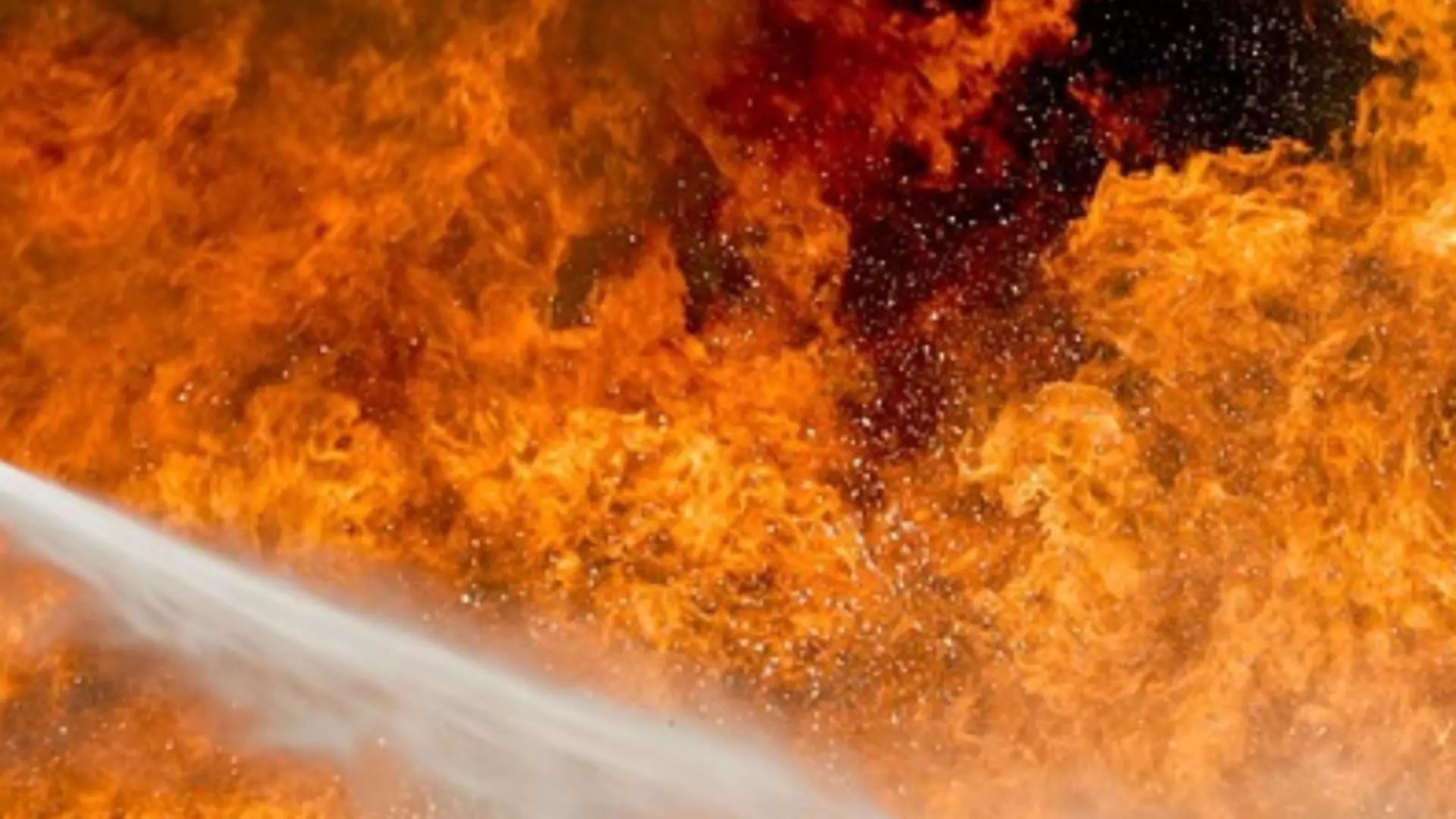 România, marcată de tragedii cumplite în ultimii ani, este vicecampioană în UE la banii cheltuiți pentru protecția la incendii
