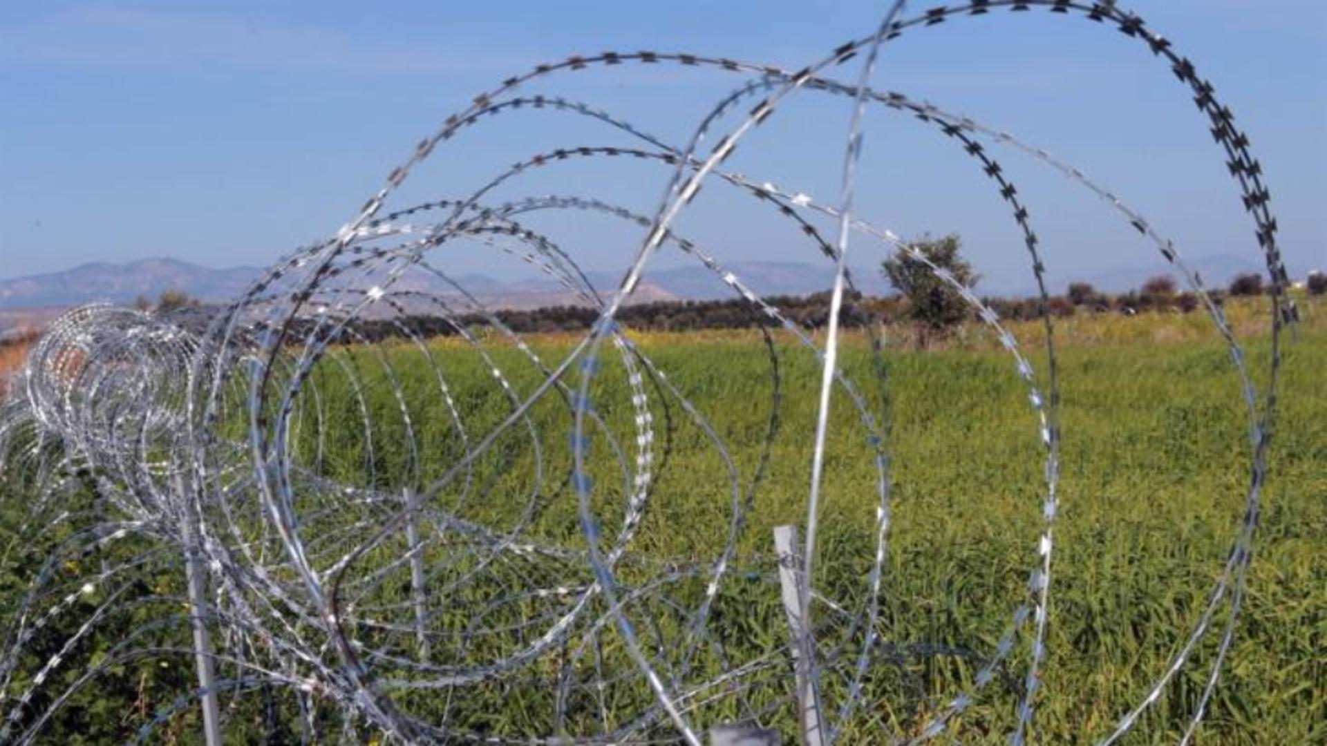 Gard împotriva refugiaților ridicat de Cipru până la Nicosia Foto: in-cyprus.philenews.com