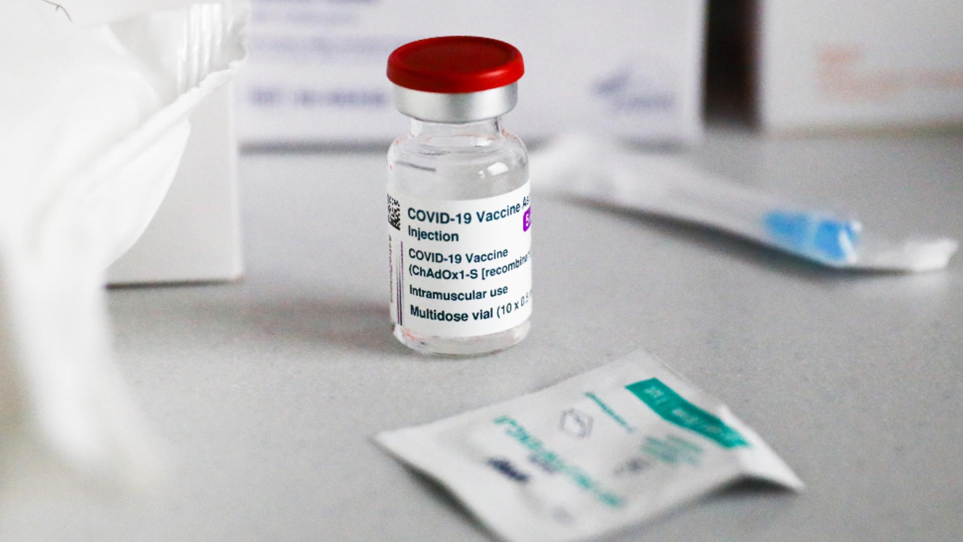 România nu a primit doze din lotul de vaccin AstraZeneca asupra căruia sunt ridicate suspiciuni la nivel european / Foto: Profi Media 