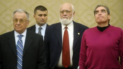 Ion Iliescu, Gelu Voican Voiculescu, Petre Roman