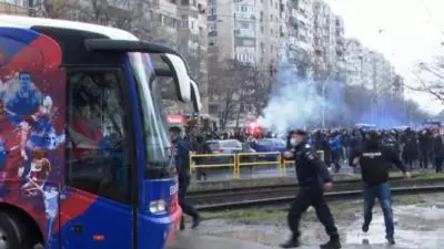 Petarde înainte de meciul Steaua - FCSB