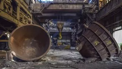 Fosta perlă a siderurgiei din Târgoviște a ajuns fier vechi