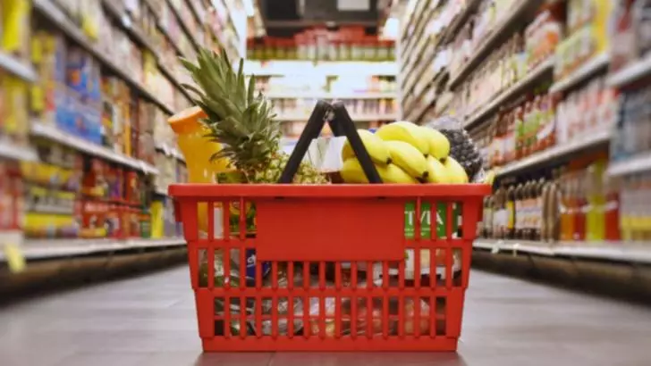 Luaţi de valul tranziţiei, românii şi-au îngropat cu bună ştiinţă o serie de mărci care făcuseră carieră în comunism!