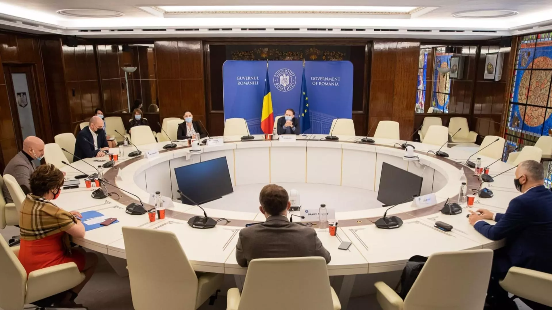 Întrevedere Cîțu, reprezentanți HORECA / Foto: Facebook Guvernul României