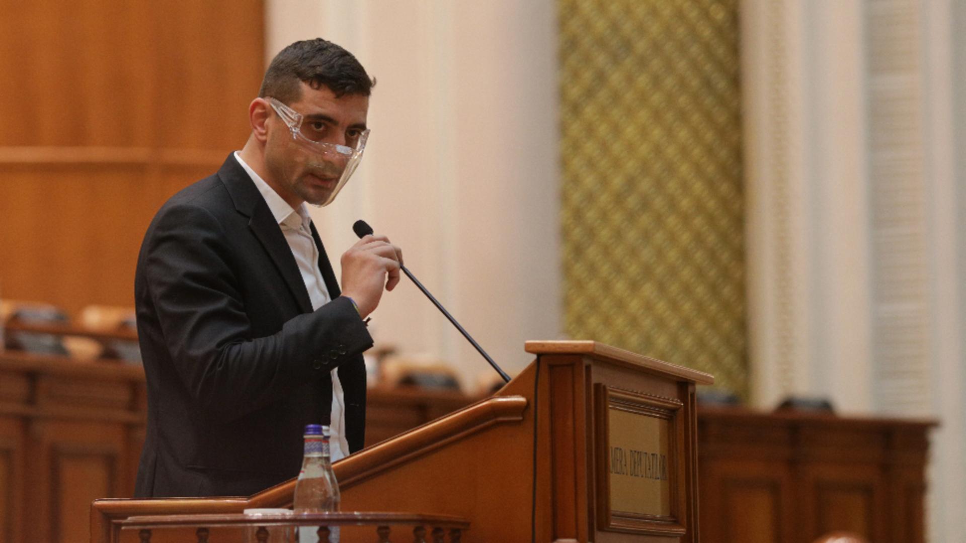 George Simion, GAFĂ în Parlamentul României - L-a confundat pe Eminescu Foto: INQUAM