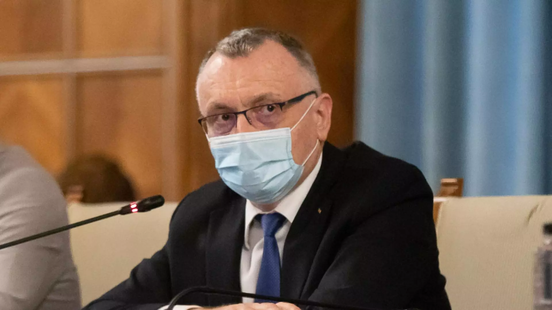 Ministrul Educației - Sorin Câmpeanu