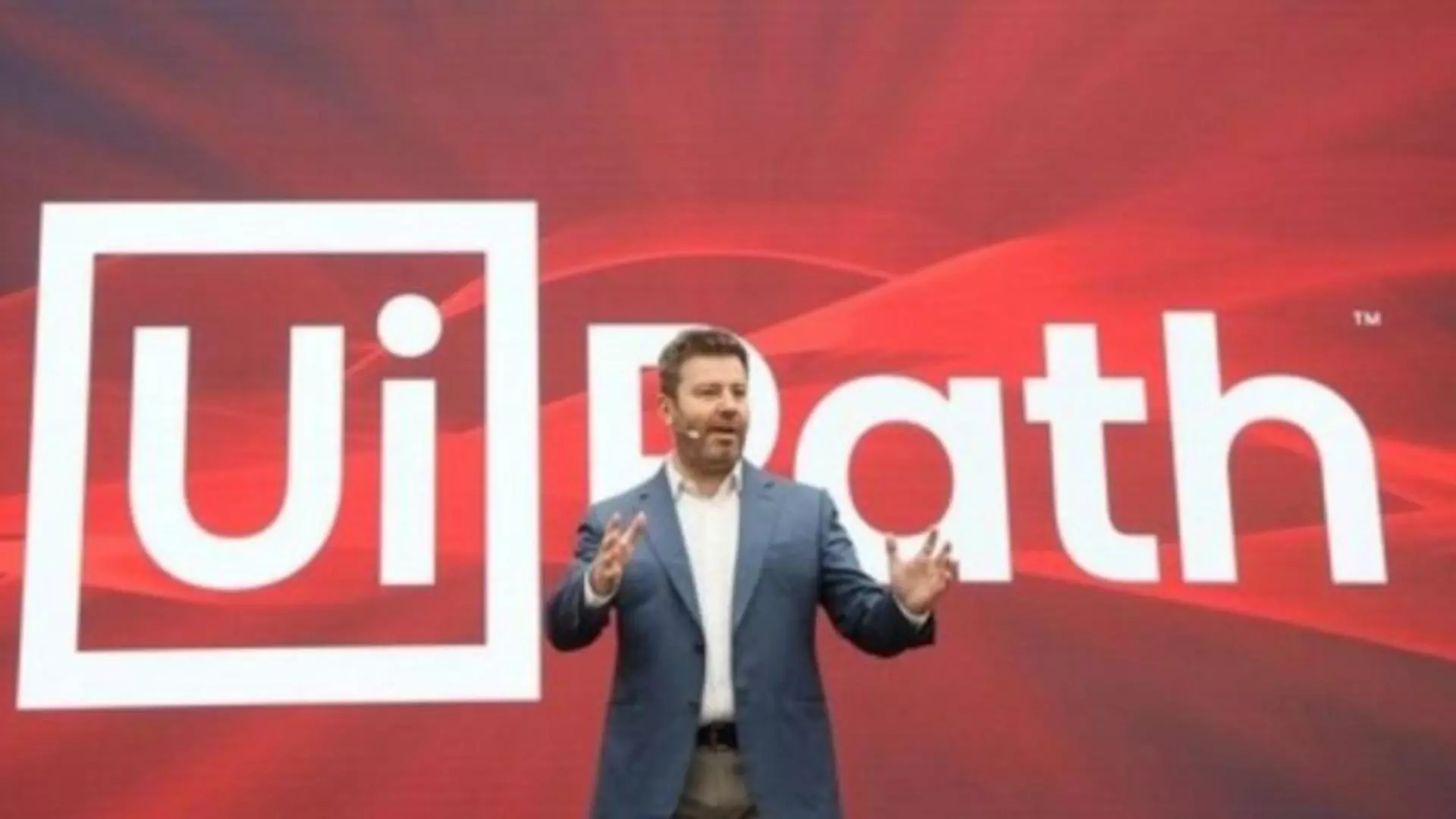 Daniel Dines și UiPath, calea succcesului - Povestea primului miliardar din afaceri cu roboți software