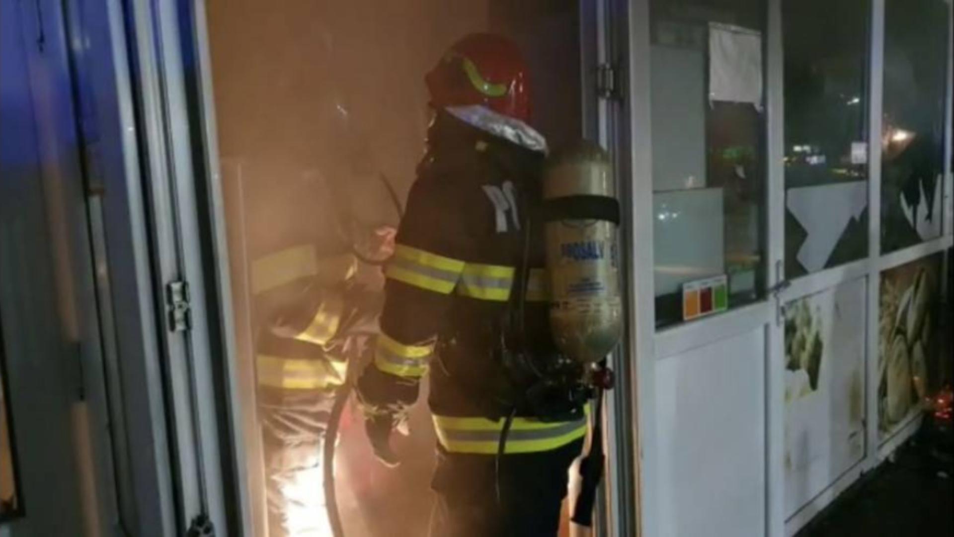Intervenție de proporții la un incendiu izbucnit în Slatina