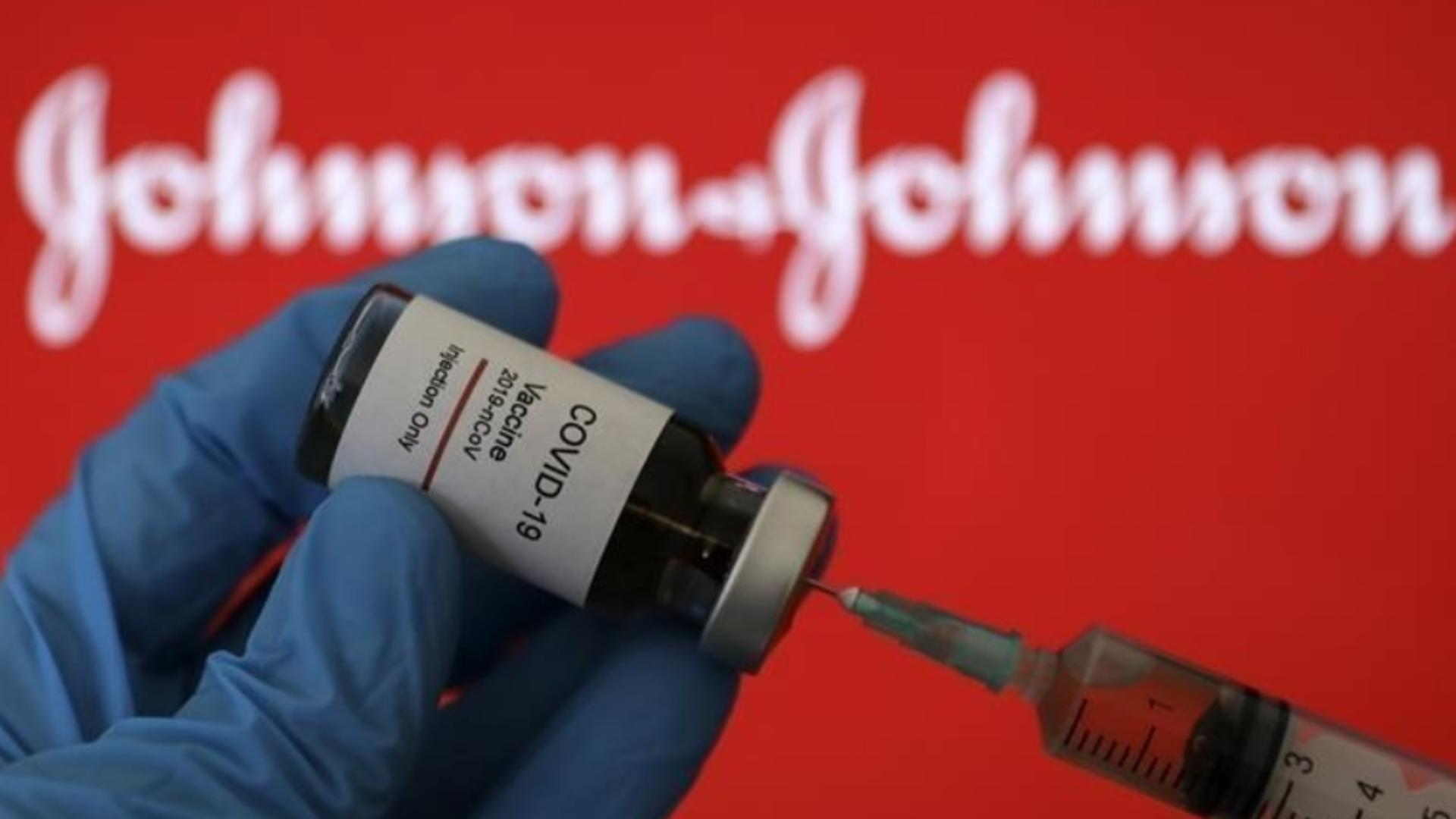 Compania Johnson & Johnson, apel către ceilalți producători de vaccin anti-COVID-19 pentru studierea riscului de coagulare