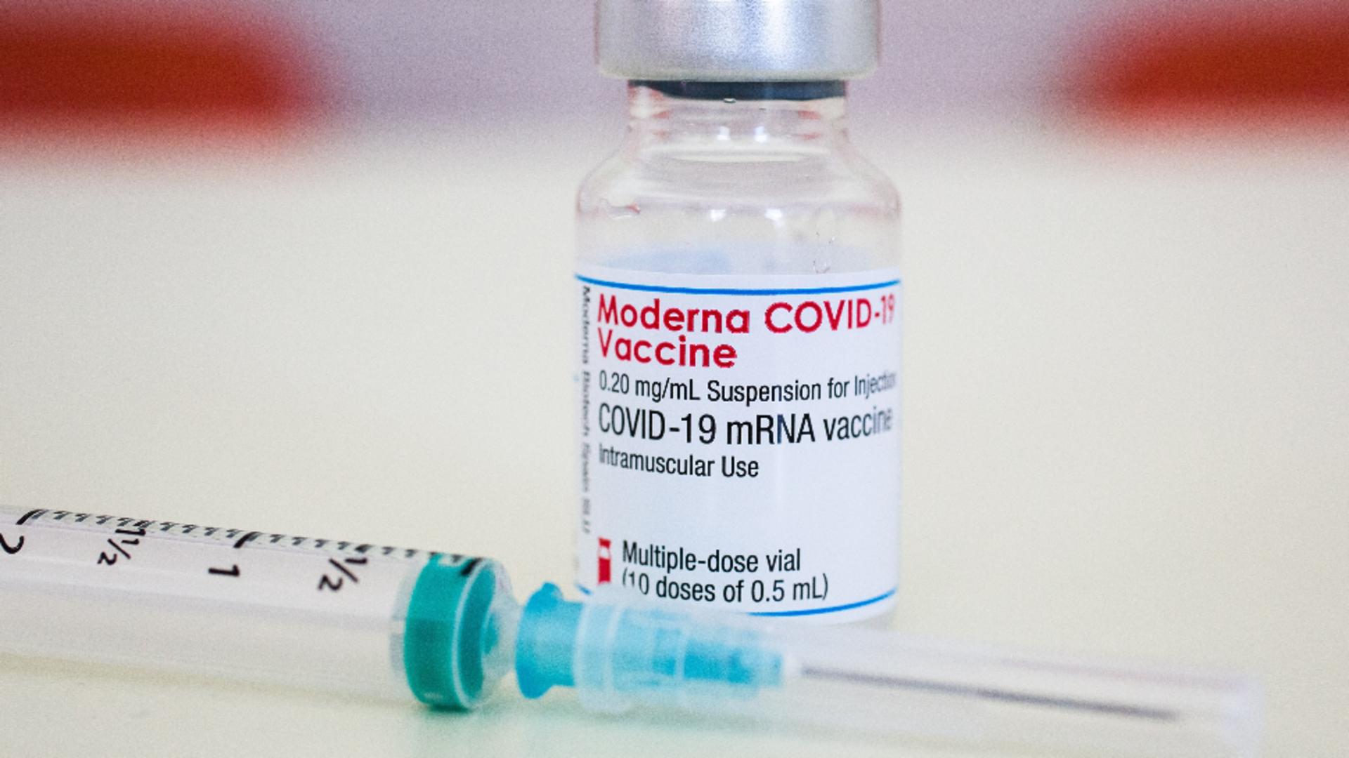 Vaccinul Moderna împotriva COVID-19 Foto: Profi Media
