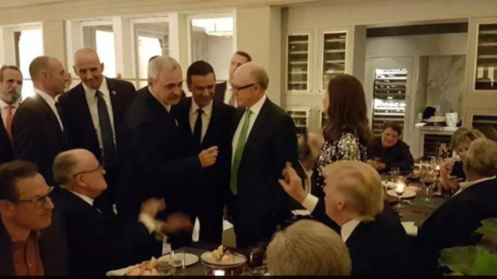 Liviu Dragnea, la recepția de după învestirea lui Donald Trump în funcția de președinte al Statelor Unite ale Americii (ianuarie 2017)