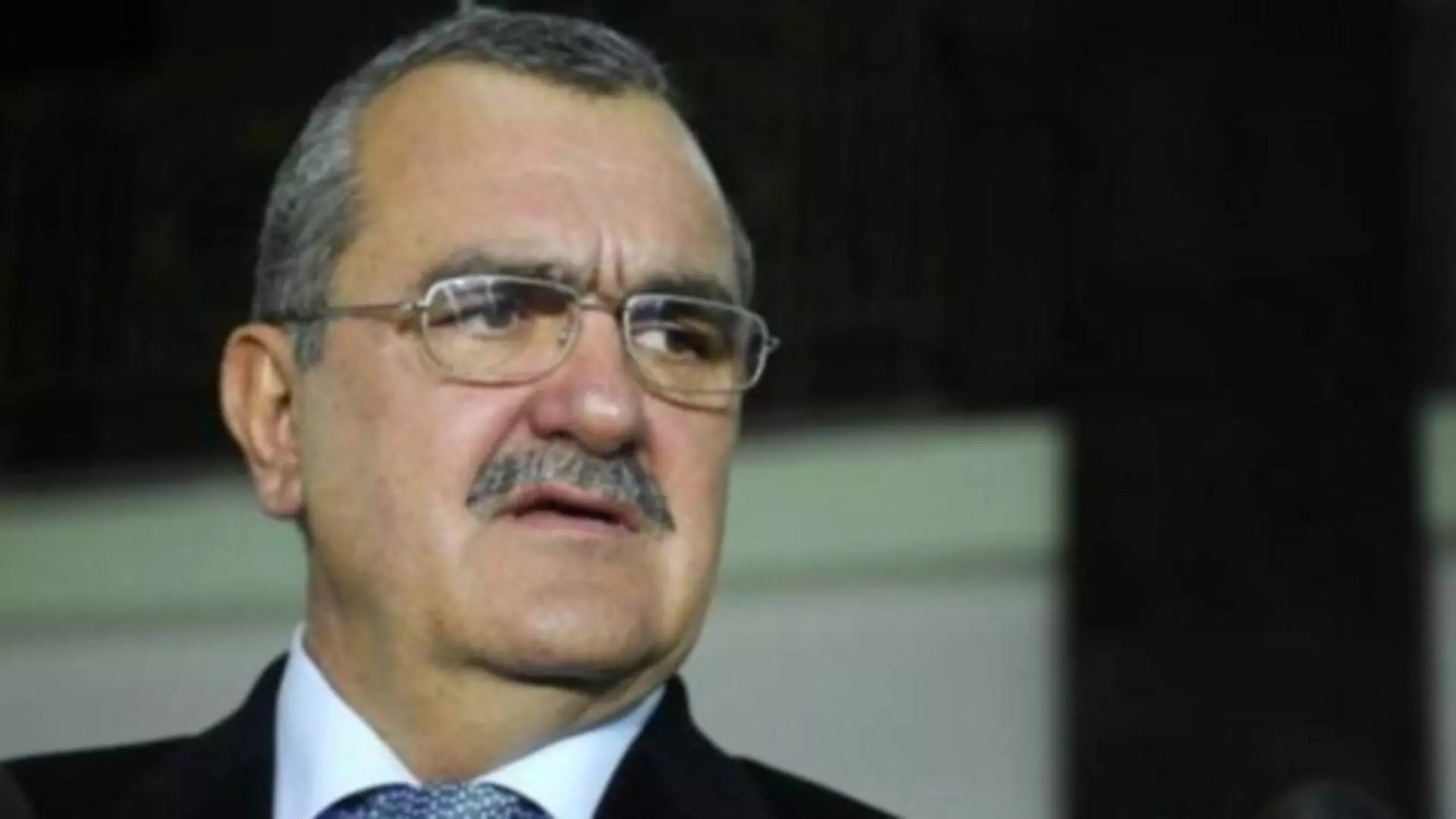 Miron Mitrea, analist politic