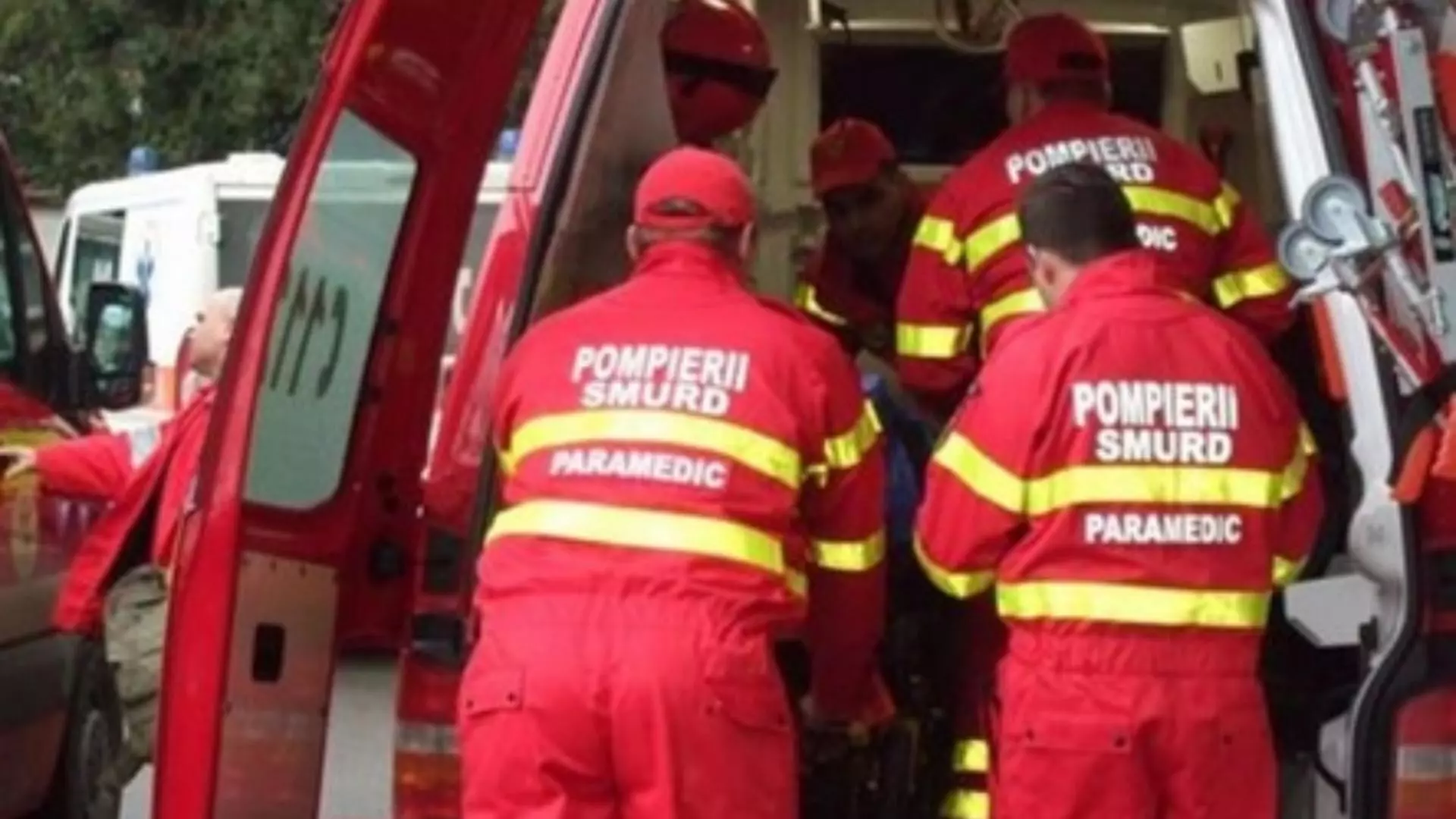 Ambulanta SMURD (foto arhiva)