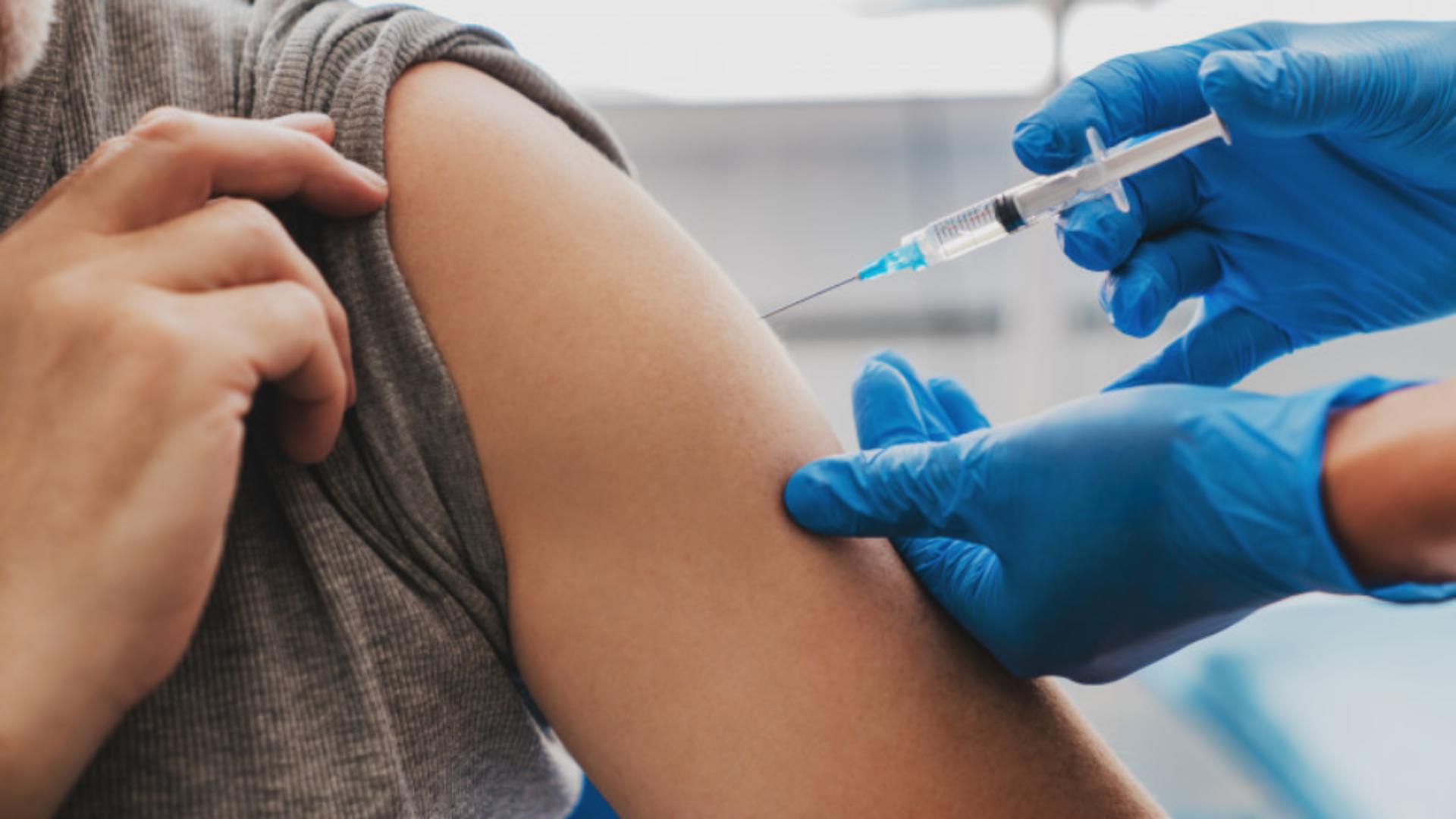 Evoluția vaccinări este mult sub ținta propusă de autorități