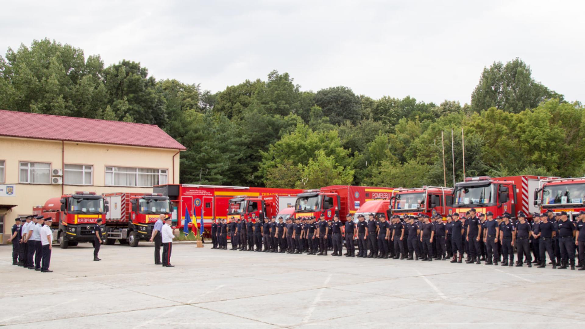 Pompierii români au plecat în Grecia