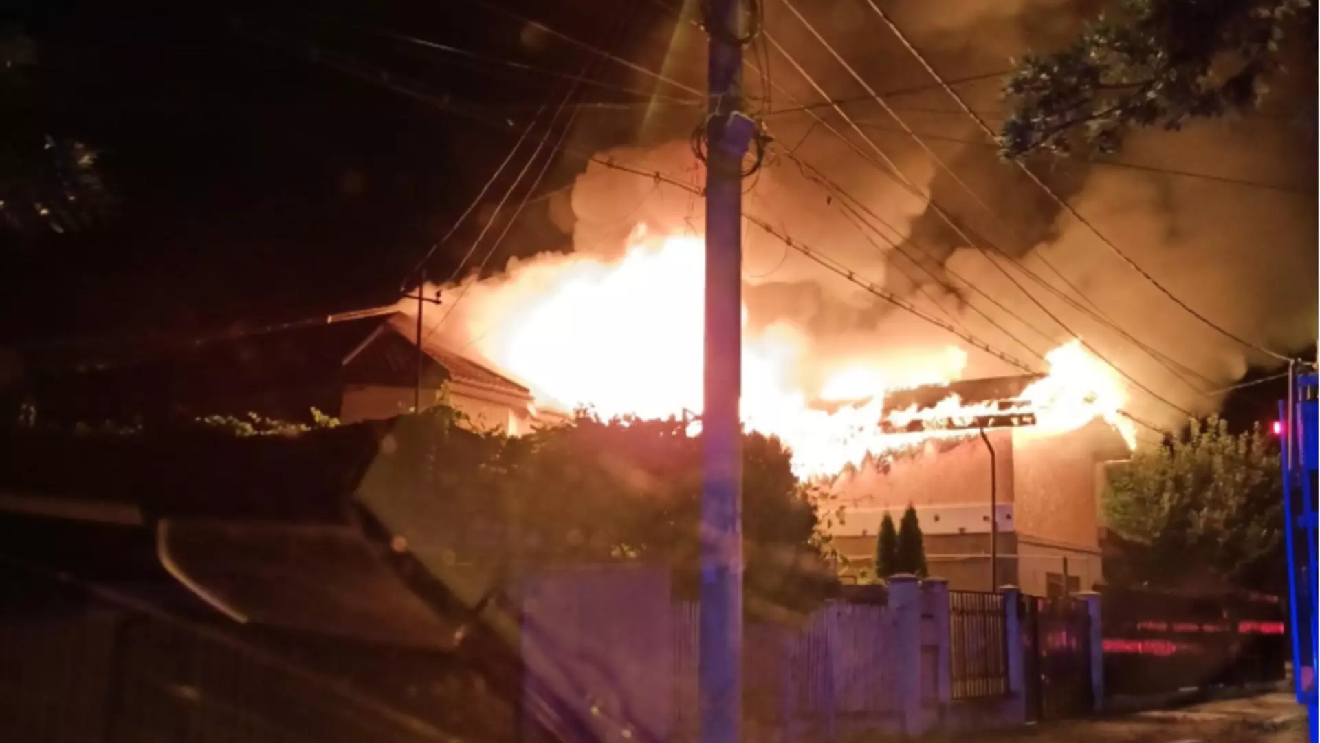 Incendiu Buzău / Captură foto Buzoienii.ro