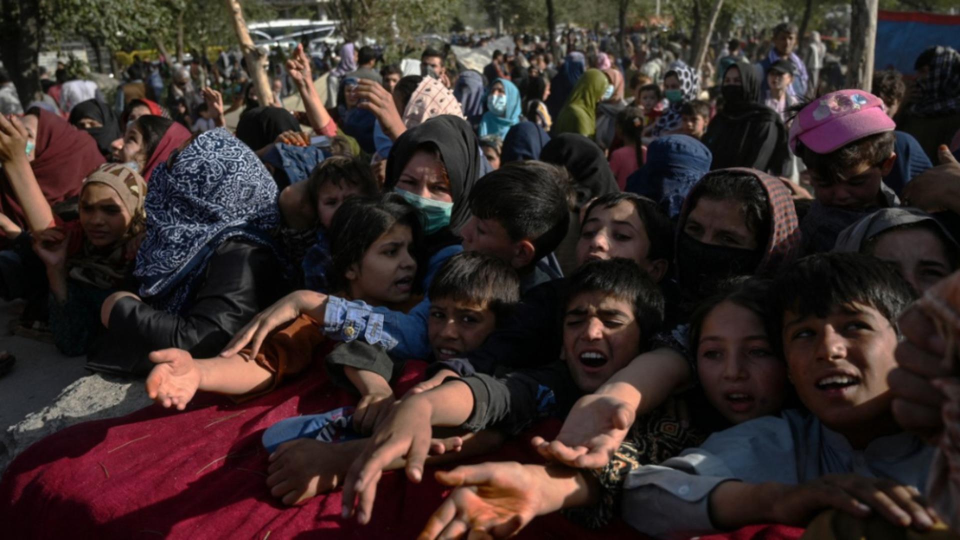 ALERTĂ în UE! Tragedia din Afganistan, la un pas de o CRIZĂ de proporții a refugiaților care fug de talibani Foto: ProfiMedia