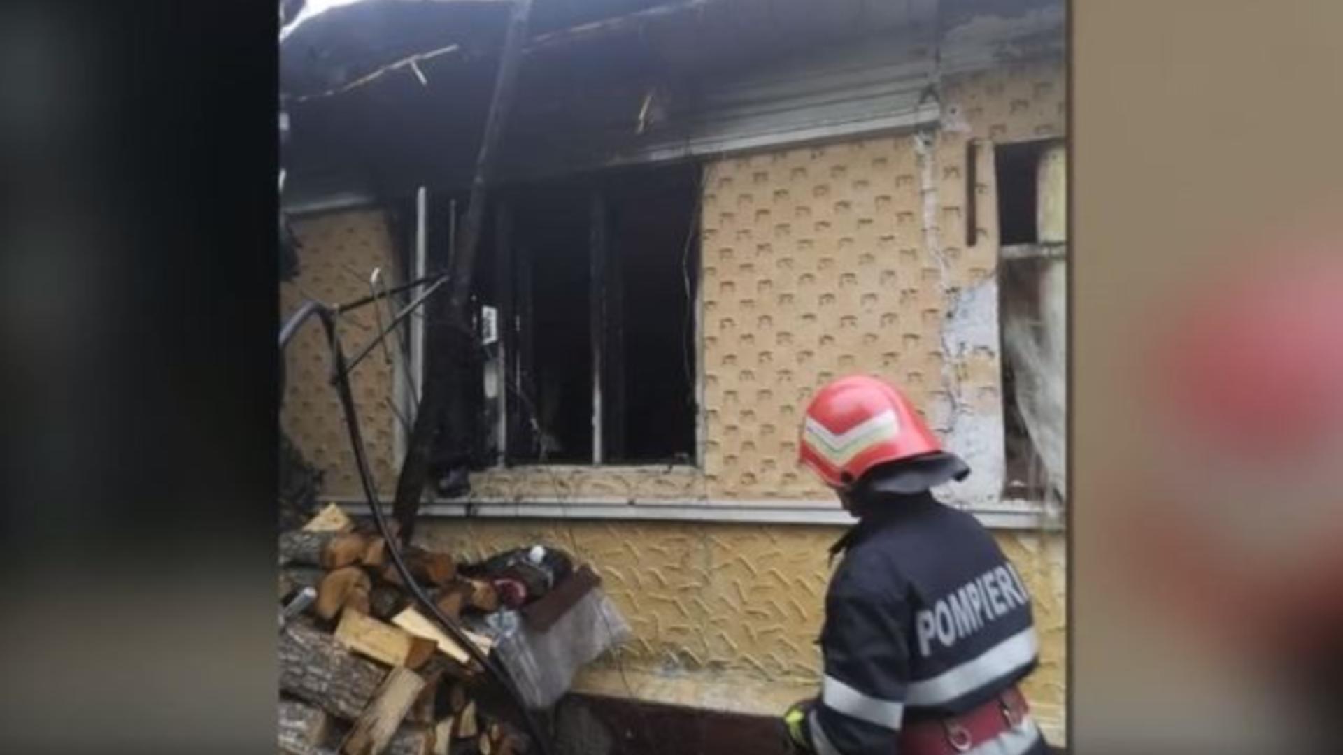 Incendiu la o casă după ce un televizor a explodat 