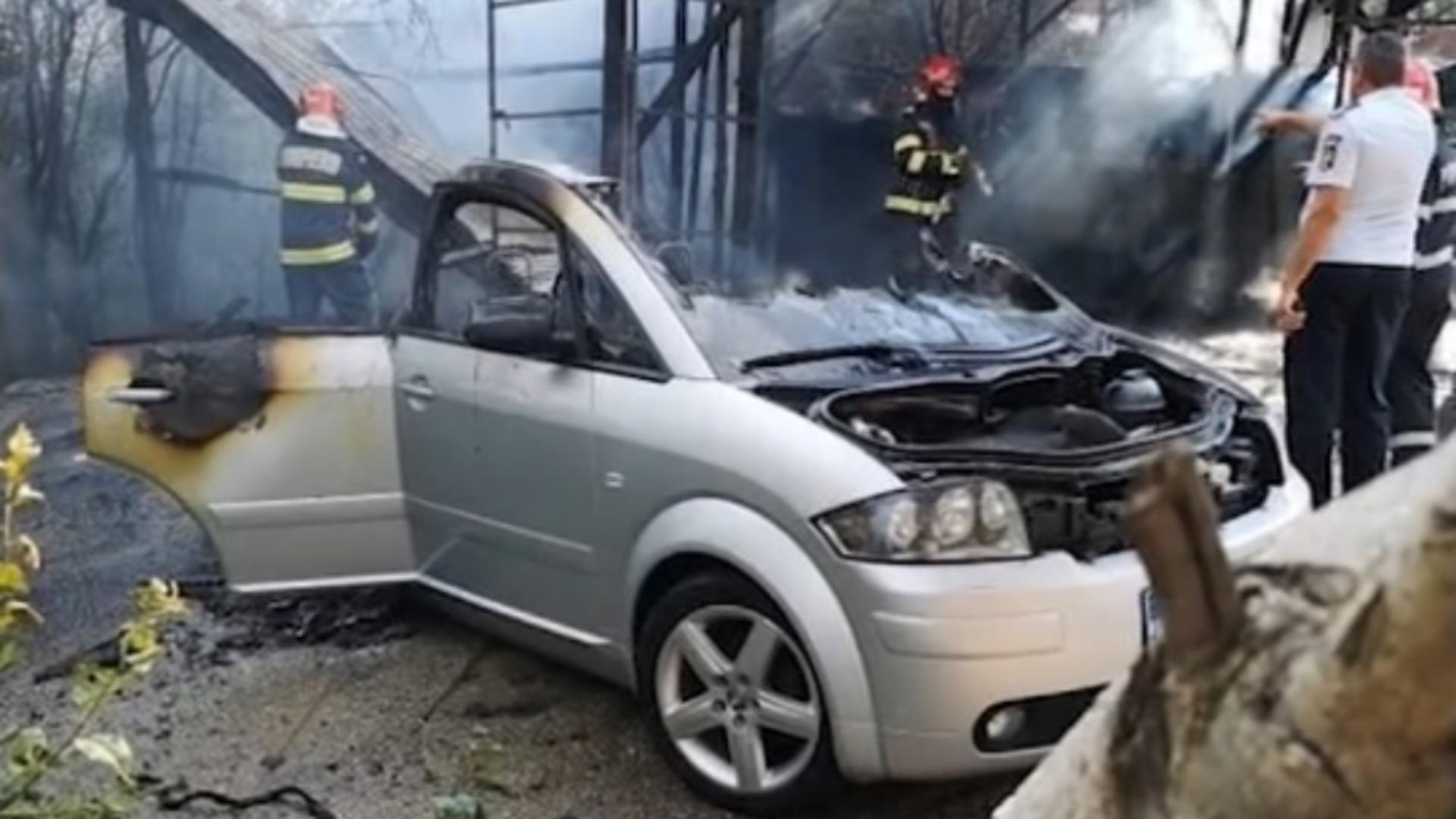 Incendiu violent la o spălătorie auto