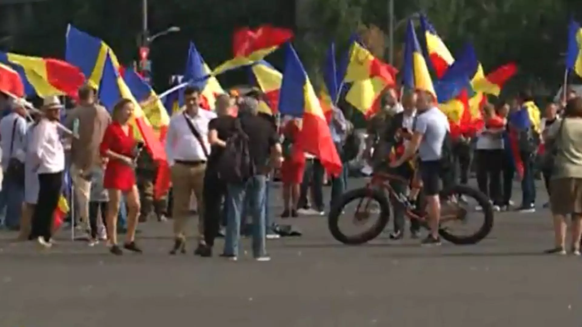 Pensionarii vor protesta joi