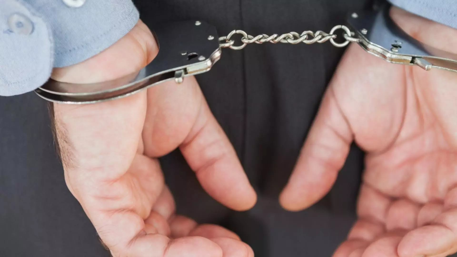 Primărița care a bătut un procuror a fost arestată