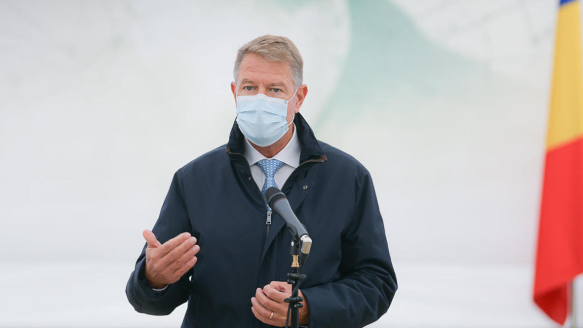 Vizita oficială a lui Klaus Iohannis în Letonia, AMÂNATĂ din motive ce țin de COVID. Ce spune Administrația Prezidențială
