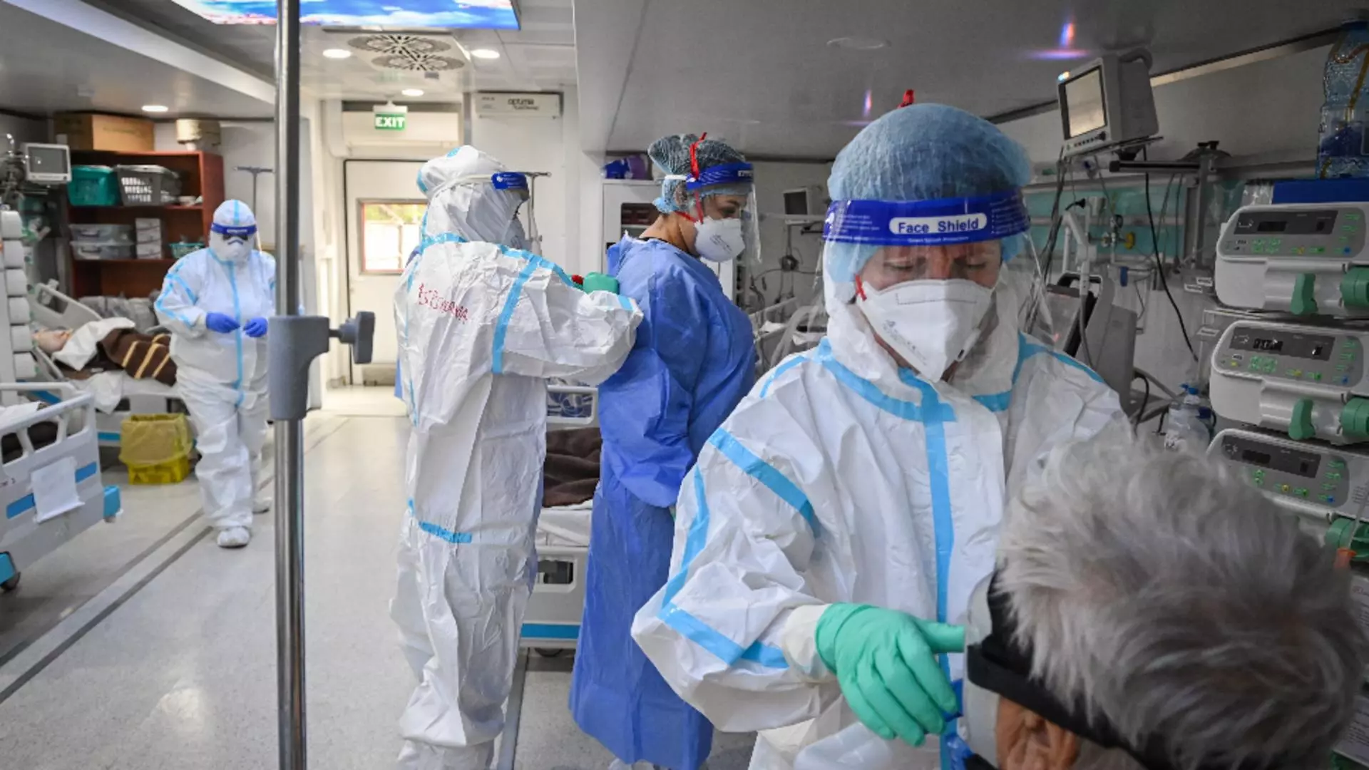 O echipă de medici ATI din Danemarca a sosit în România / Foto: Profi Media