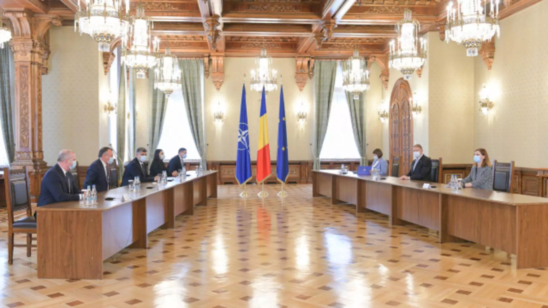 Consultari la Cotroceni, luni