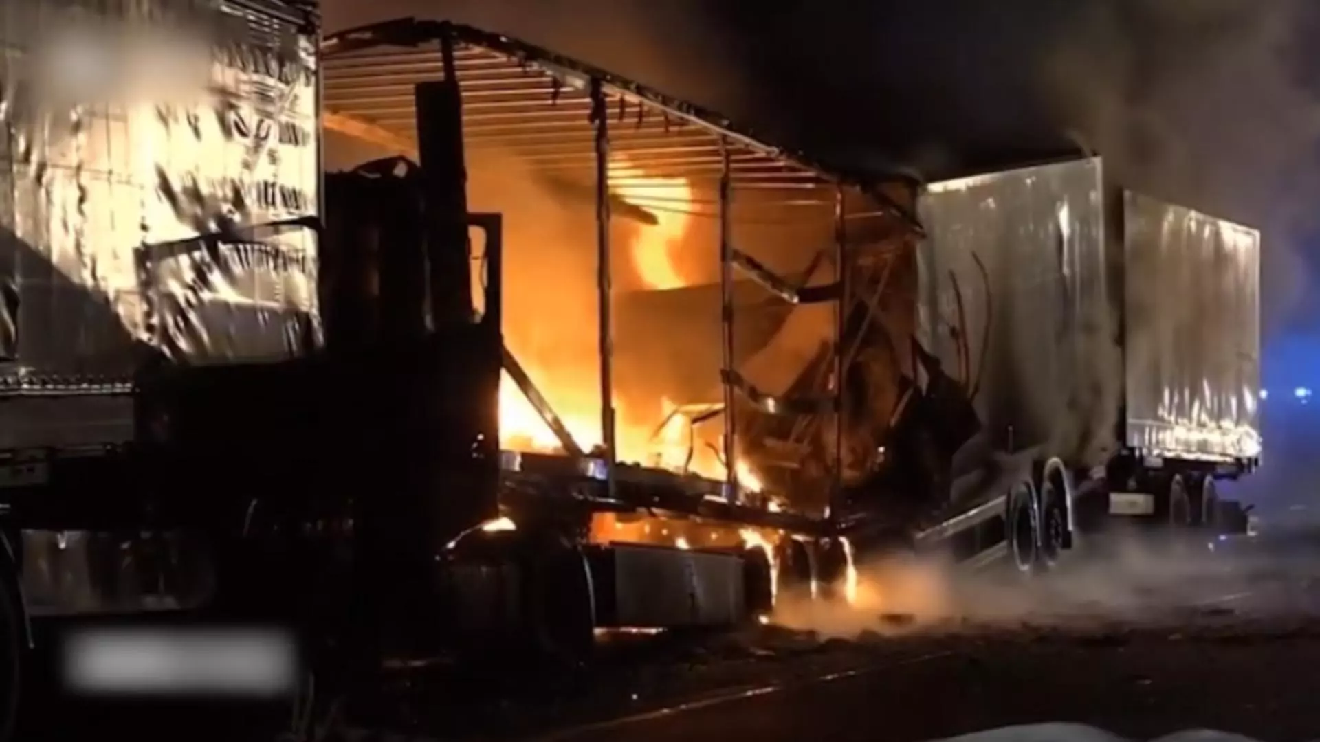 Un șofer român de TIR a murit ars în cabină