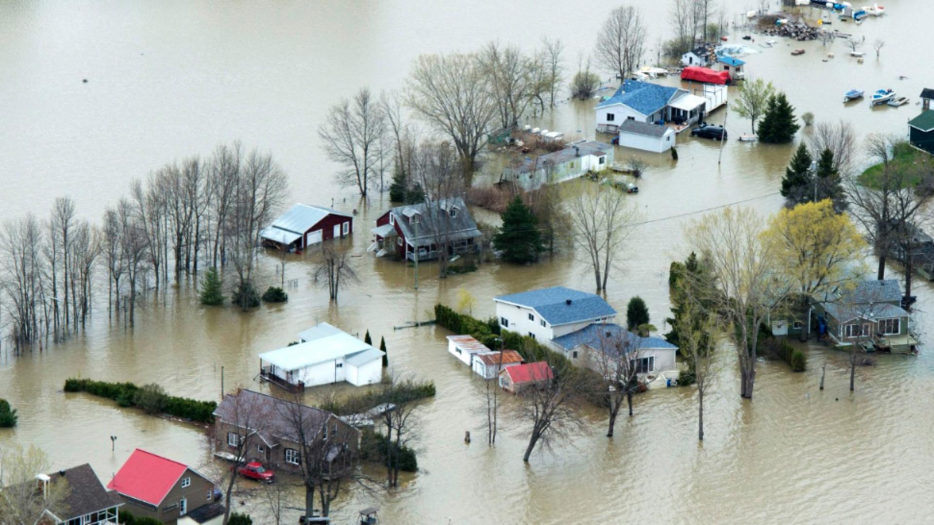 Inundatii de amploare în vestul Canadei FOTO: Twiter / MInister of Infrastructure