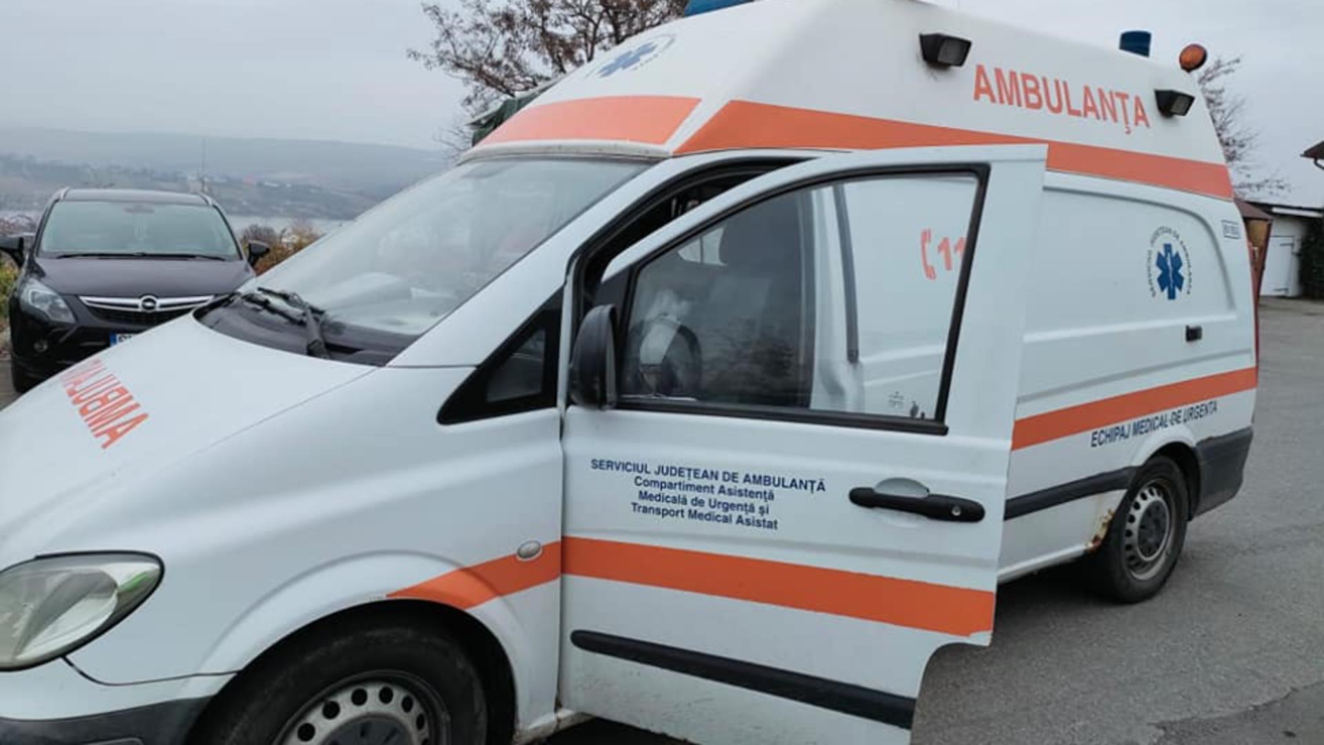 Incident ambulanță Suceava / Foto: ISU Bucovina Suceava