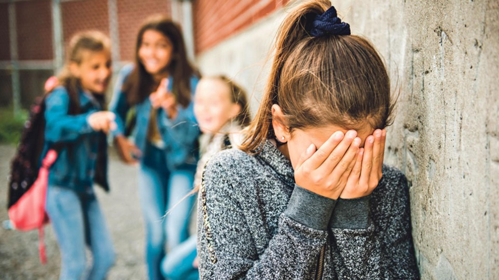 DRAMELE copiilor amenințați - Campanie VIRALĂ. Fenomenul de bullying în România, la cote ALARMANTE