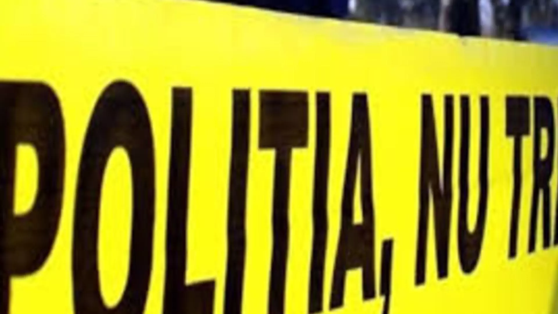 Bătrânul zăcea intr-o balta de sânge