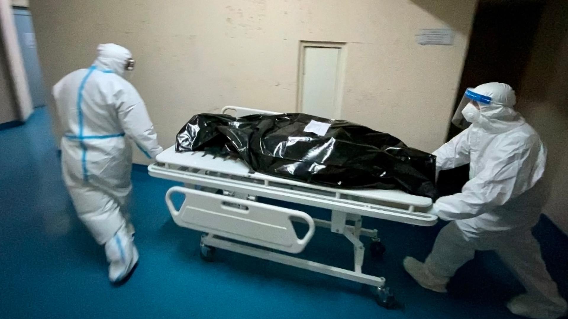 În România, mortalitatea a crescut cu 30,3%. Foto: Profi Media