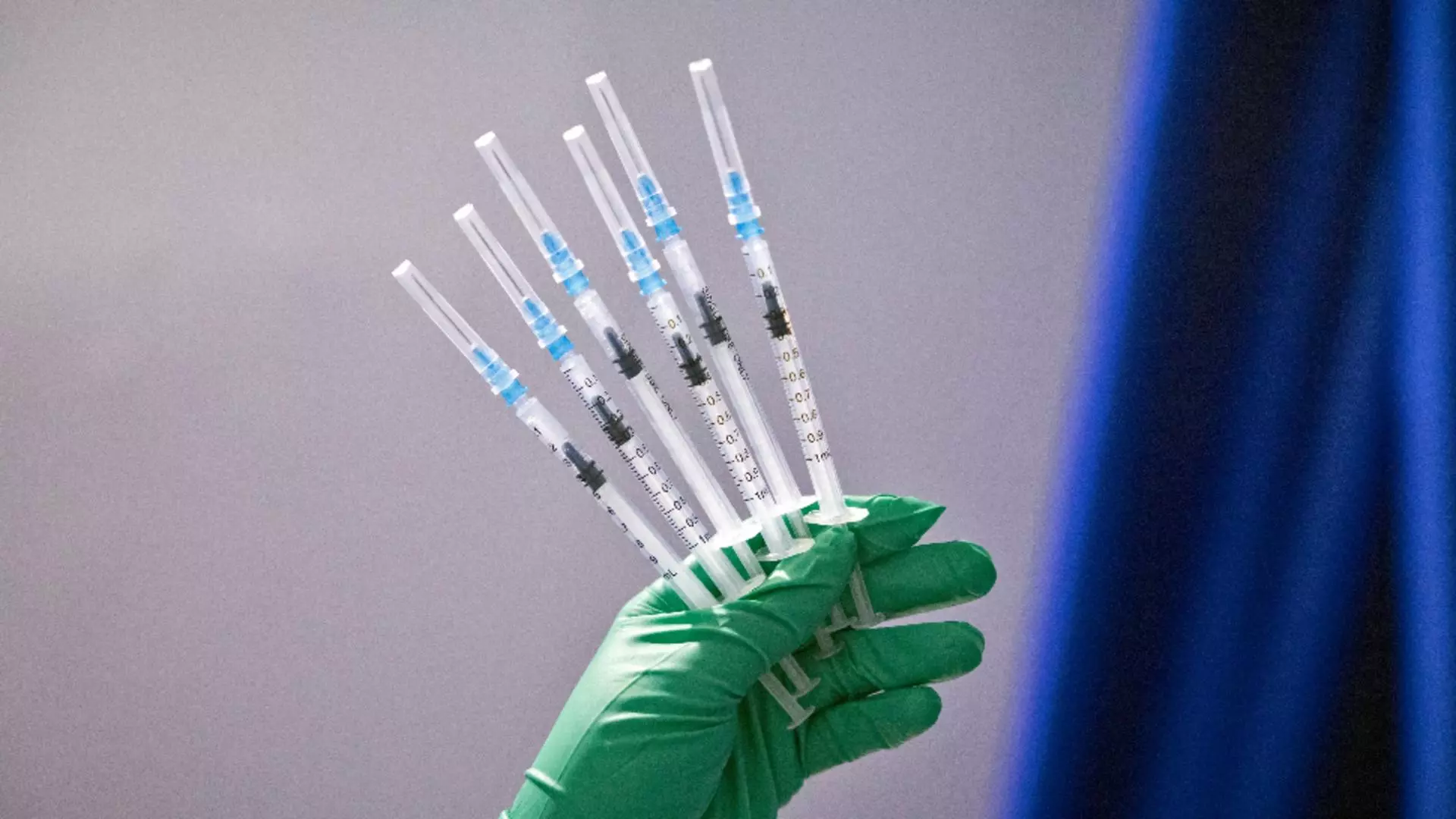 Angajații din SUA au termen să se vaccineze / Foto: Profi Media
