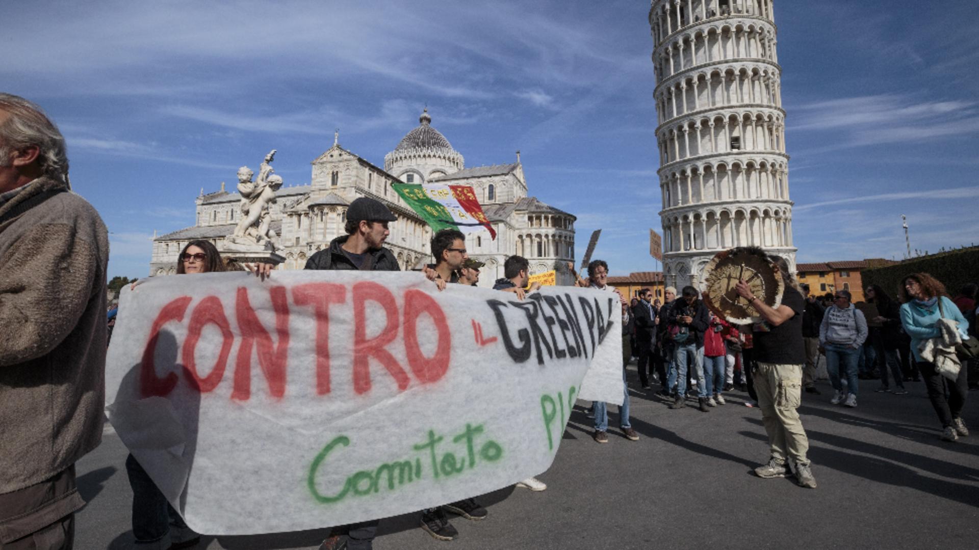 Proteste anti-vaccin în Italia / Sursa foto: Profi Media