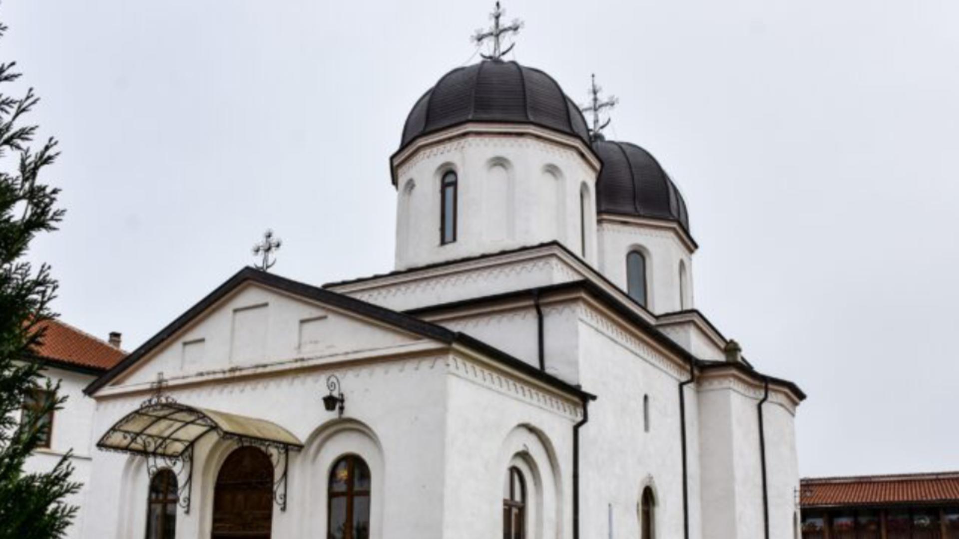 Mănăstirea Comana FOTO: Wikipedia