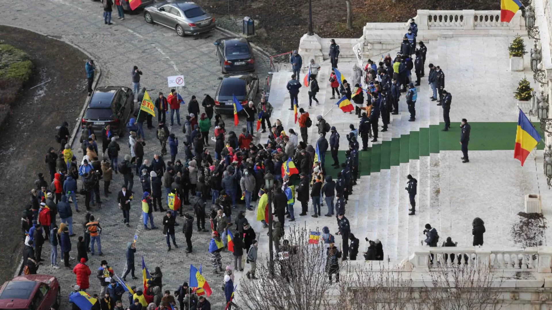 Protest Parlament / Inquam Photos / Octav Ganea