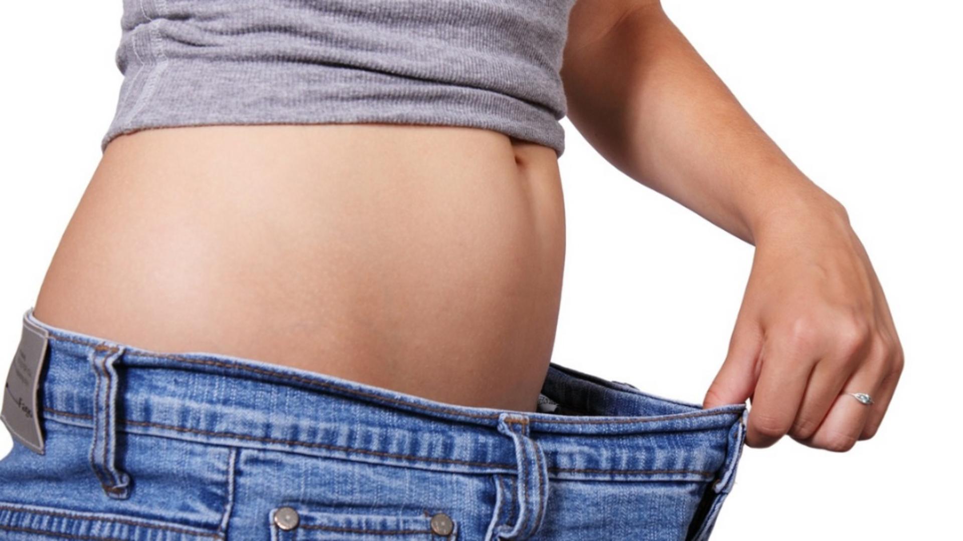 5 remedii naturale pentru topirea grăsimii din zona abdominală