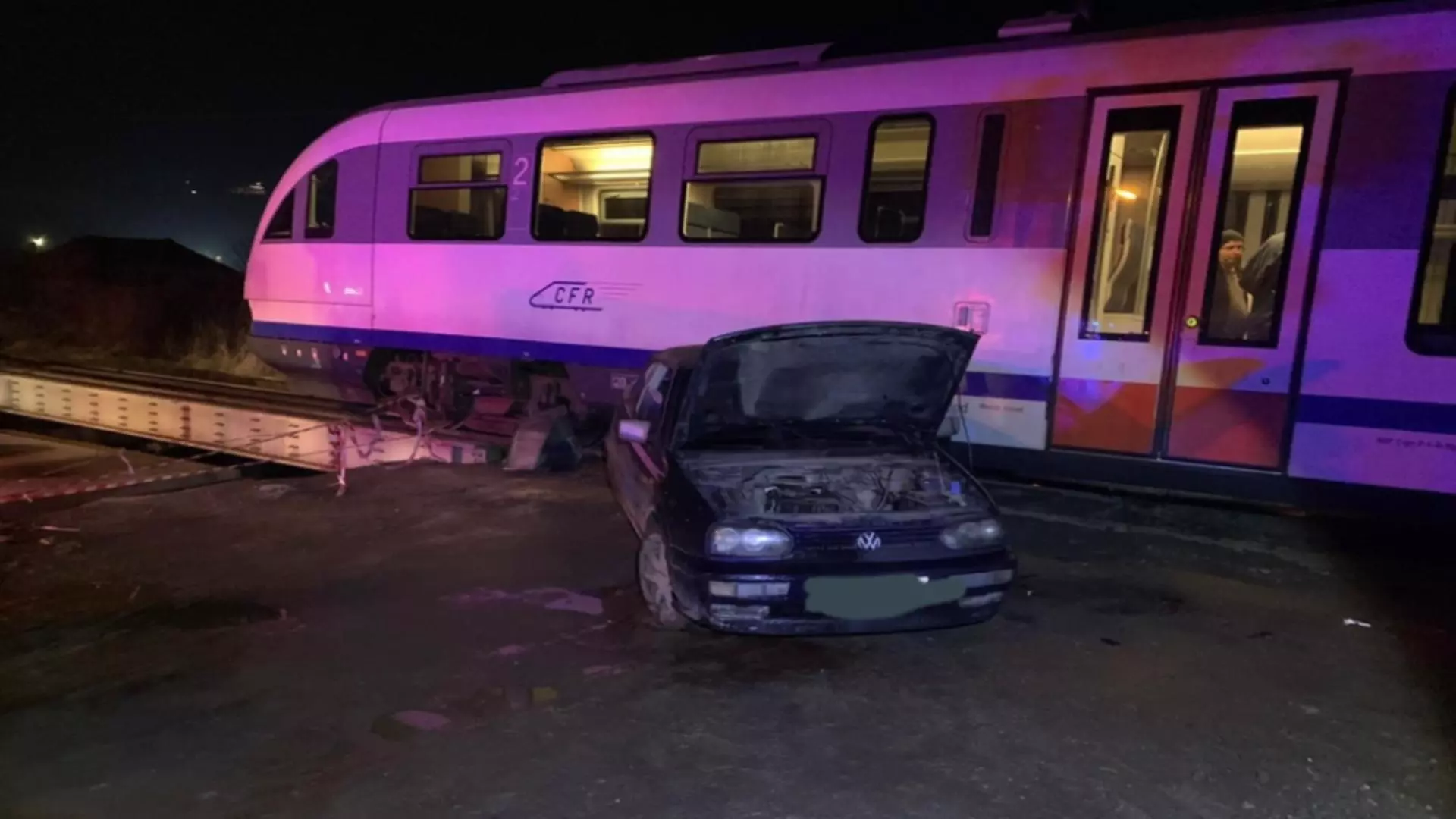 Mașină lovită de tren la Sighișoara